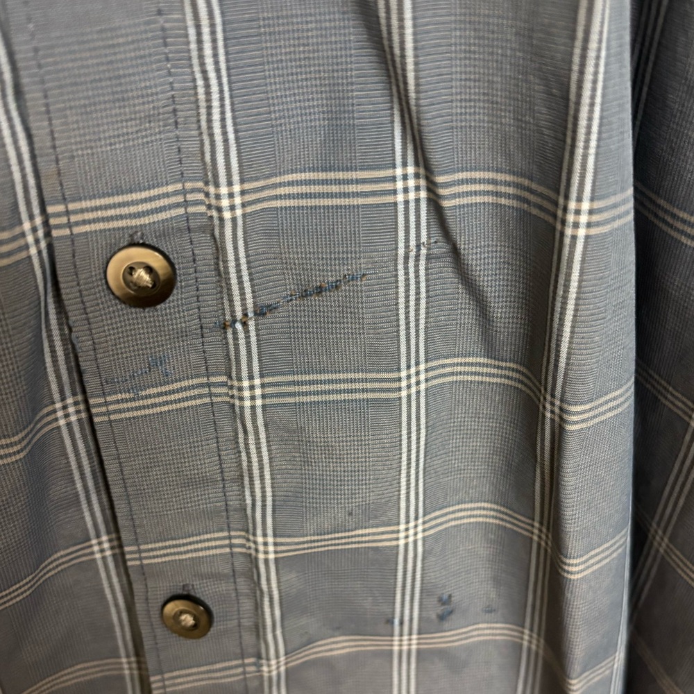 Van Heusen Traveller SS Shirts (3) - 16/16.5, Blue, Dk Blue, Gray - Cotton/Poly - Picture 12 of 13